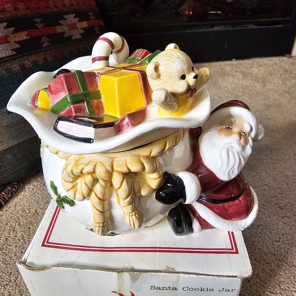 Vintage Santa Cookie/Candy Jar.